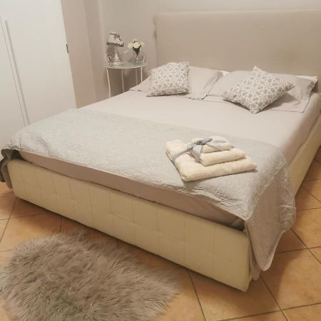 Apartmán Domus Flavi Řím Exteriér fotografie