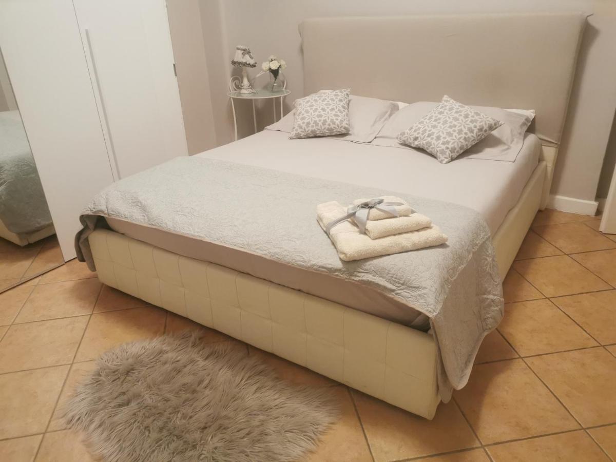 Apartmán Domus Flavi Řím Exteriér fotografie